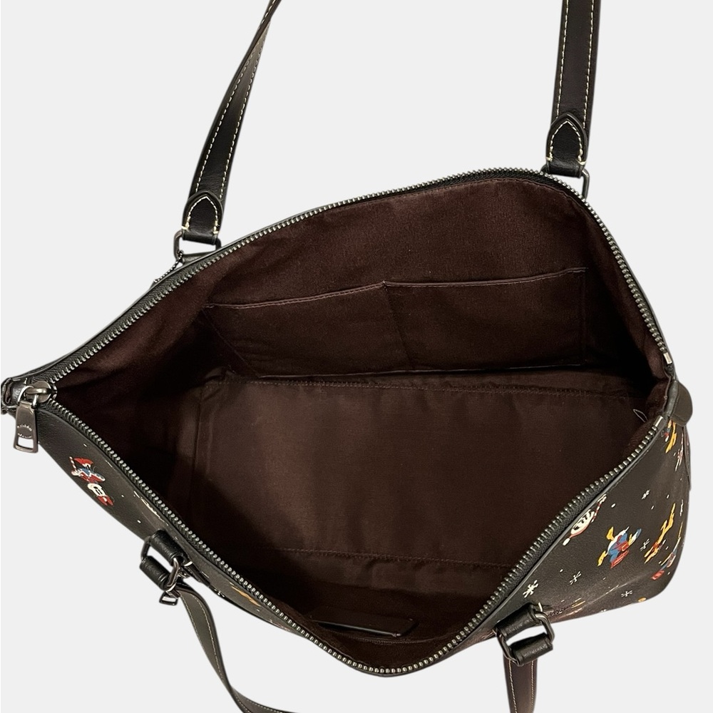 Coach X Disney Collaboration Gallery Tote 👜 - Picture 9 of 13